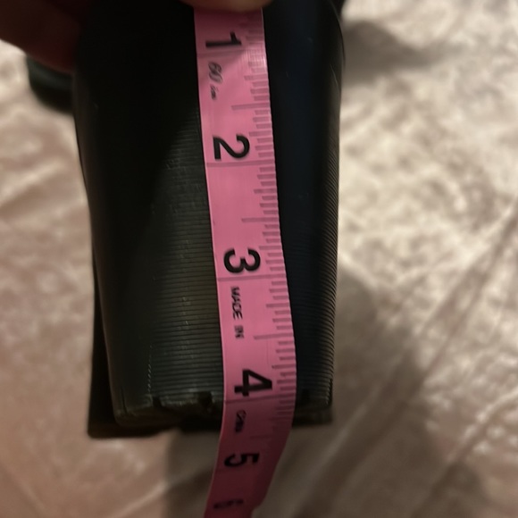 Dr Marten’s Magdalena black leather platform booties size 8 fit like a 9 - Picture 15 of 15